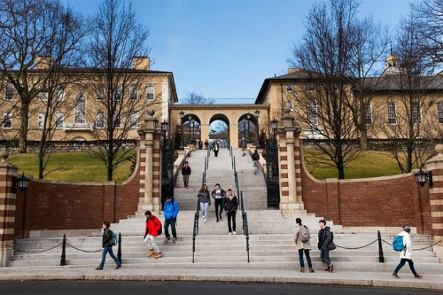 Một góc khuôn viên Đại học Tufts, nơi Nguyễn Nam Việt theo học trong bốn năm tới. Ảnh: Tufts University