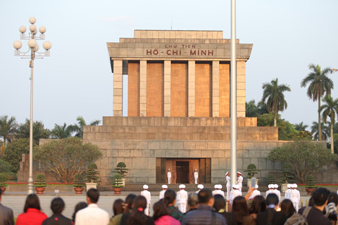 Lễ thượng cờ rủ Quốc tang nguyên Thủ tướng Phan Văn Khải tại quảng trường Ba Đình - ảnh 5
