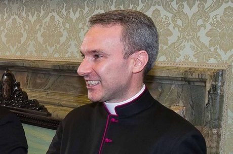 Carlo Capella tại Tòa thánh Vatican năm 2015. Ảnh: CNS.