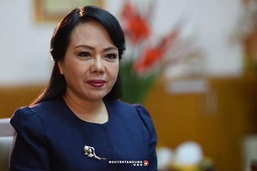 Hồ sơ của Bộ trưởng Nguyễn Thị Kim Tiến tiếp tục bị để lại sau khi rà soát chức danh GS, PGS.