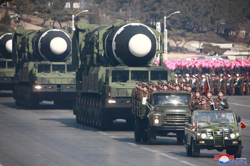 Vì sao Triều Tiên tuyên bố ngừng thử hạt nhân, phóng tên lửa?