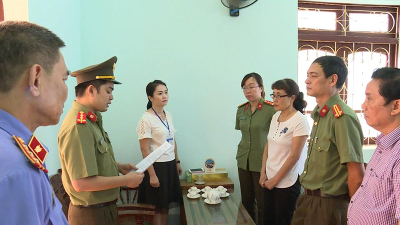 Khởi tố Phó Giám đốc Sở GD&ĐT tỉnh Sơn La cùng các đồng phạm - ảnh 2