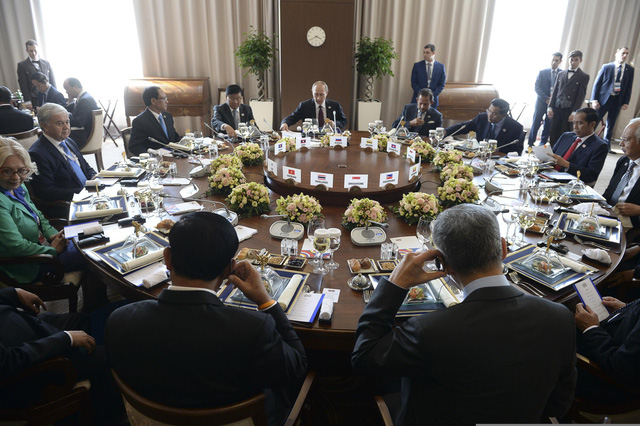  Cuộc họp của Tổng thống Putin với các nhà lãnh đạo Đông Nam Á. (Ảnh: Eurasian Commission) 