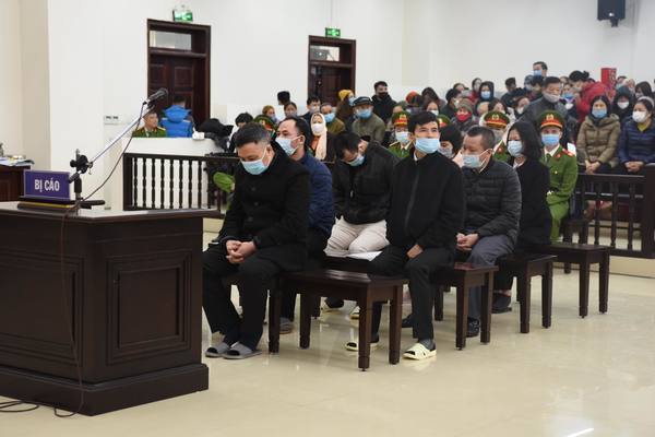 Xét xử ‘trùm’ đa cấp Liên kết Việt, tòa triệu tập 6.053 bị hại