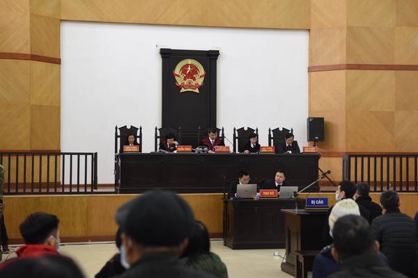 Xét xử ‘trùm’ đa cấp Liên kết Việt, tòa triệu tập 6.053 bị hại